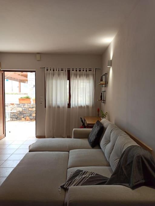Cozy Apartment In The Heart Of Plaka Agios Nikolaos  Exterior photo
