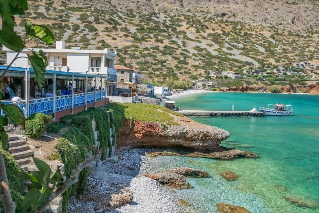 Cozy Apartment In The Heart Of Plaka Agios Nikolaos  Exterior photo